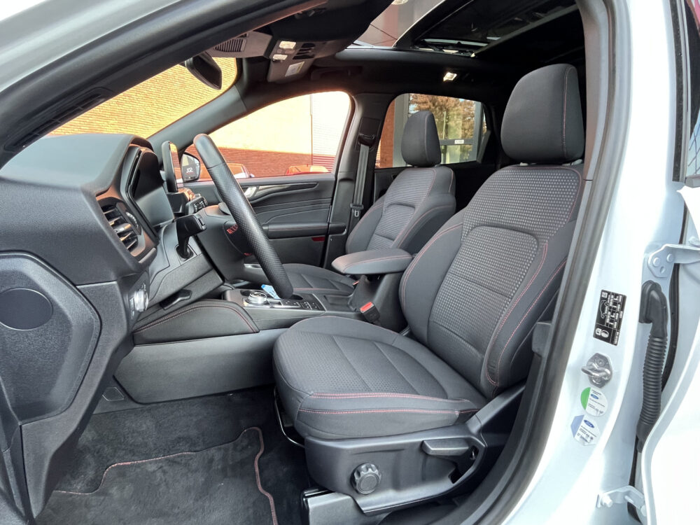Ford Kuga 2.5 PHEV SOH 93%!! ST-Line // SCHUIF-KANTELDAK // HUD DISPLAY // CAMERA+SENSOREN // DODEHOEK // ELEK. ACHTERKLEP // NAVI+CARPLAY 8