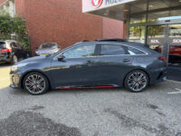 Kia ProCeed 1.6 T-GDI GT 66.000KM!! 204 PK!! // SCHUIF-KANTELDAK // JBL // ELEK. KLEP // ADAPT. CRUISE // CLIMA // CAMERA // PDC // 41