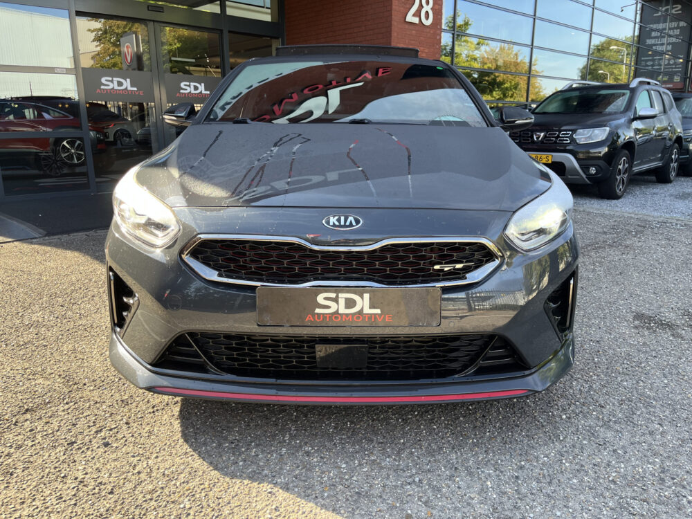 Kia ProCeed 1.6 T-GDI GT 66.000KM!! 204 PK!! // SCHUIF-KANTELDAK // JBL // ELEK. KLEP // ADAPT. CRUISE // CLIMA // CAMERA // PDC // 8