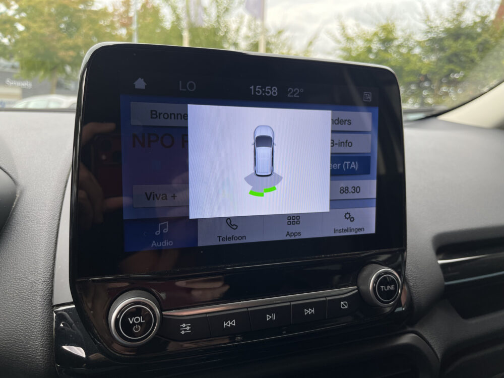 Ford EcoSport 1.0 EcoBoost Titanium 26000KM!!! // LED // CRUISE // APPLE-ANDROID AUTO // STUUR+STOELVERWARMING // PDC // 25