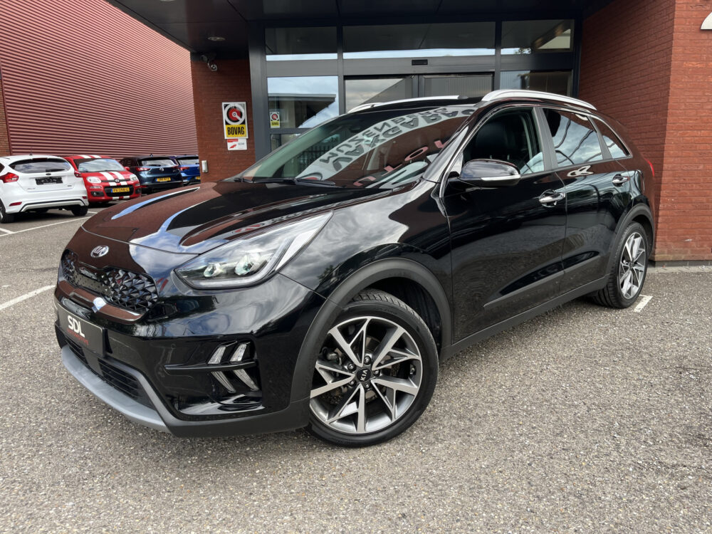 Kia Niro 1.6 GDi Hybrid ExecutiveLine // LEDER // SCHUIF-KANTELDAK // ELEK. STOEL+GEHEUGEN // JBL // NAVI+CARPLAY // DODEHOEK // STOELVER 1