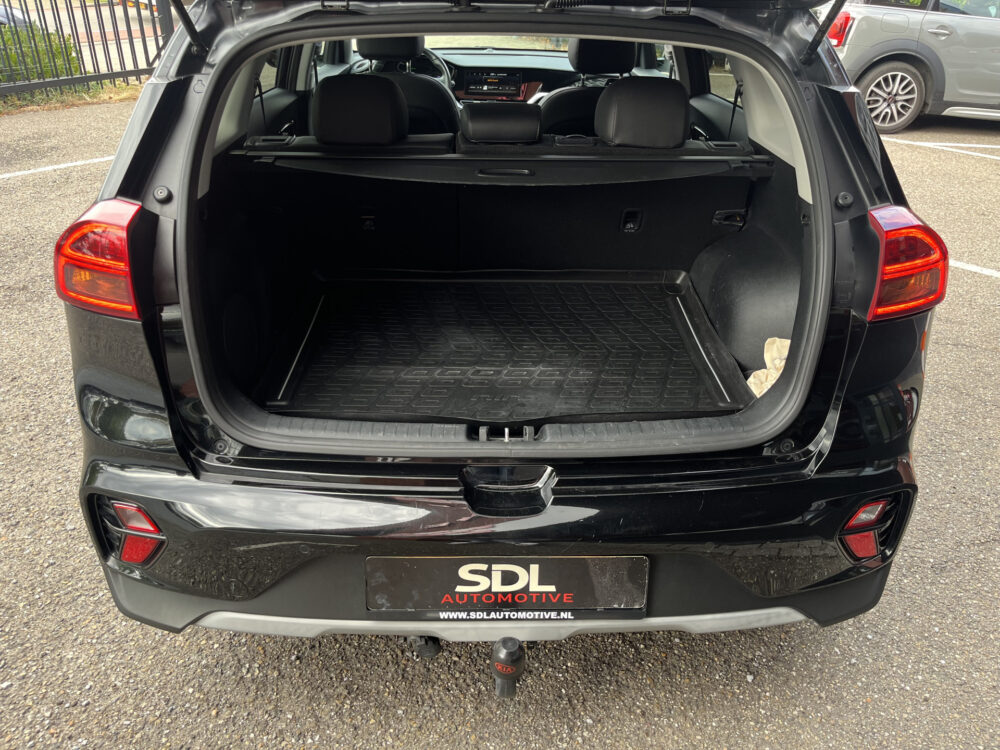 Kia Niro 1.6 GDi Hybrid ExecutiveLine // LEDER // SCHUIF-KANTELDAK // ELEK. STOEL+GEHEUGEN // JBL // NAVI+CARPLAY // DODEHOEK // STOELVER 13