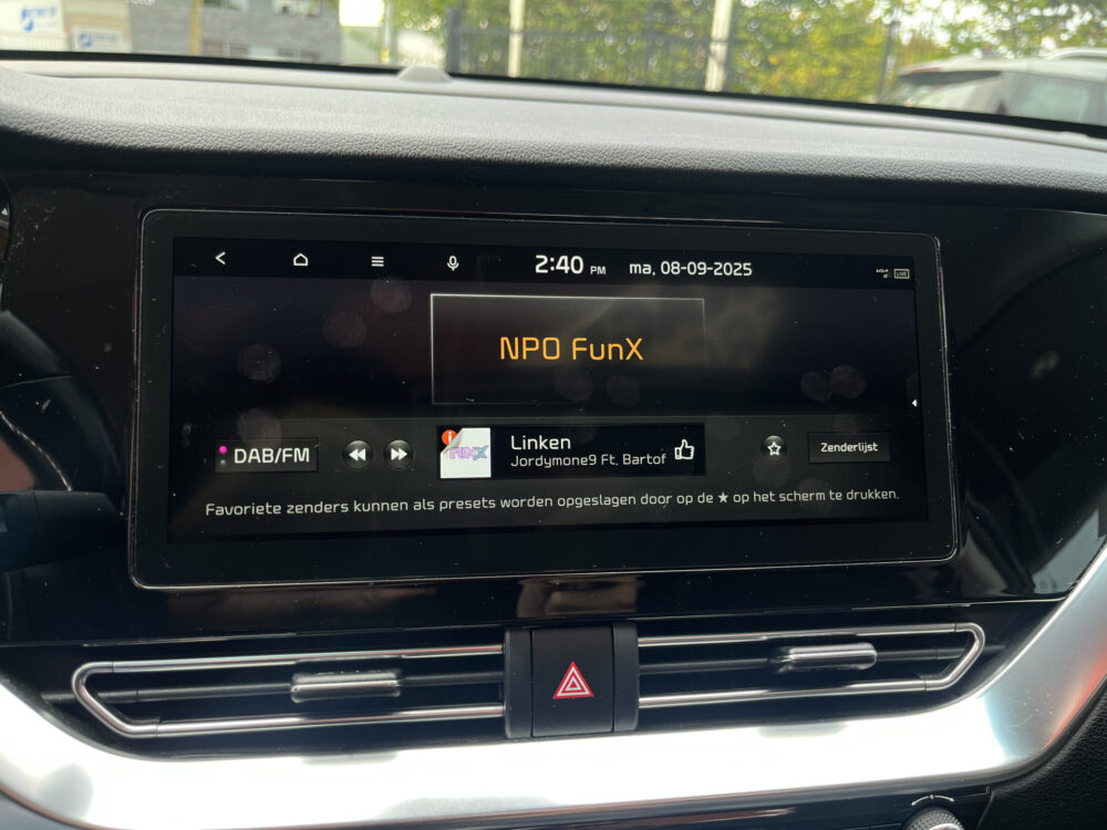 Kia Niro 1.6 GDi Hybrid ExecutiveLine // LEDER // SCHUIF-KANTELDAK // ELEK. STOEL+GEHEUGEN // JBL // NAVI+CARPLAY // DODEHOEK // STOELVER 34