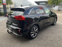 Kia Niro 1.6 GDi Hybrid ExecutiveLine // LEDER // SCHUIF-KANTELDAK // ELEK. STOEL+GEHEUGEN // JBL // NAVI+CARPLAY // DODEHOEK // STOELVER 45
