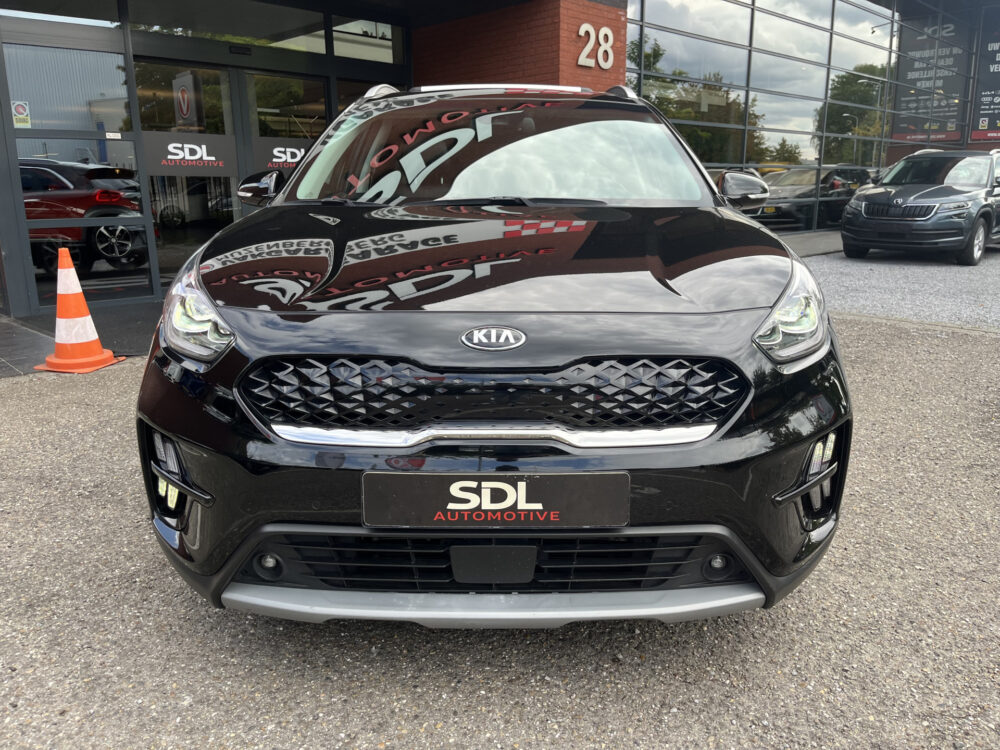 Kia Niro 1.6 GDi Hybrid ExecutiveLine // LEDER // SCHUIF-KANTELDAK // ELEK. STOEL+GEHEUGEN // JBL // NAVI+CARPLAY // DODEHOEK // STOELVER 8