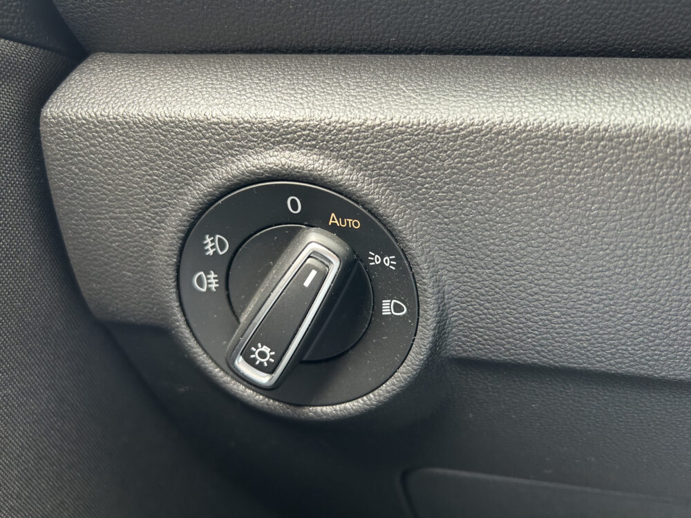Volkswagen T-Roc 1.5 TSI Sport Business // FULL LED // APPLE CARPLAY / ANDROID AUTO // ADAPTIV CRUISE // KEYLESS // CAMERA 22