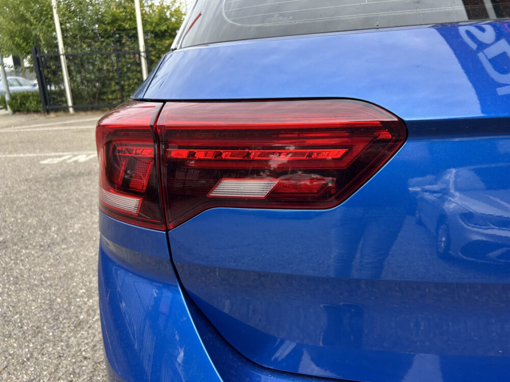 Volkswagen T-Roc 1.5 TSI Sport Business // FULL LED // APPLE CARPLAY / ANDROID AUTO // ADAPTIV CRUISE // KEYLESS // CAMERA 31