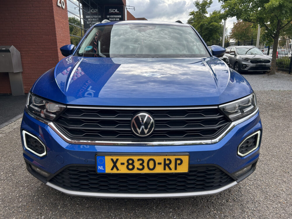 Volkswagen T-Roc 1.5 TSI Sport Business // FULL LED // APPLE CARPLAY / ANDROID AUTO // ADAPTIV CRUISE // KEYLESS // CAMERA 4