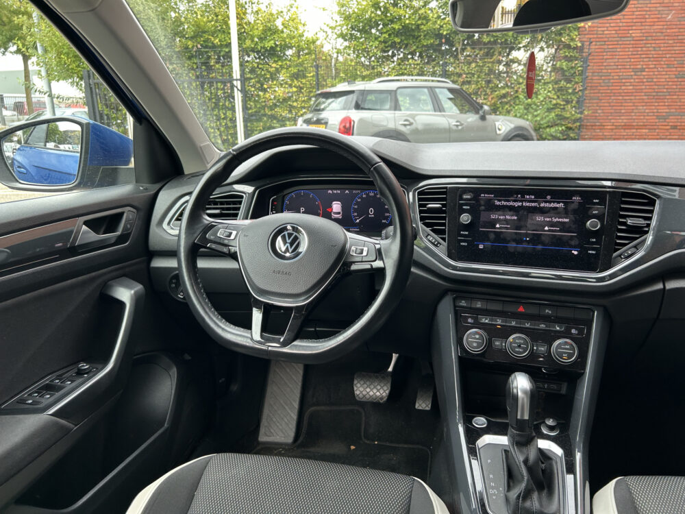 Volkswagen T-Roc 1.5 TSI Sport Business // FULL LED // APPLE CARPLAY / ANDROID AUTO // ADAPTIV CRUISE // KEYLESS // CAMERA 7
