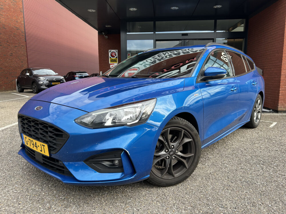 Ford FOCUS Wagon 1.0 EcoBoost ST-Line // KEYLESS // NAVI + CARPLAY // CLIMA // CAMERA // WINTERPACK // TREKHAAK!! 1