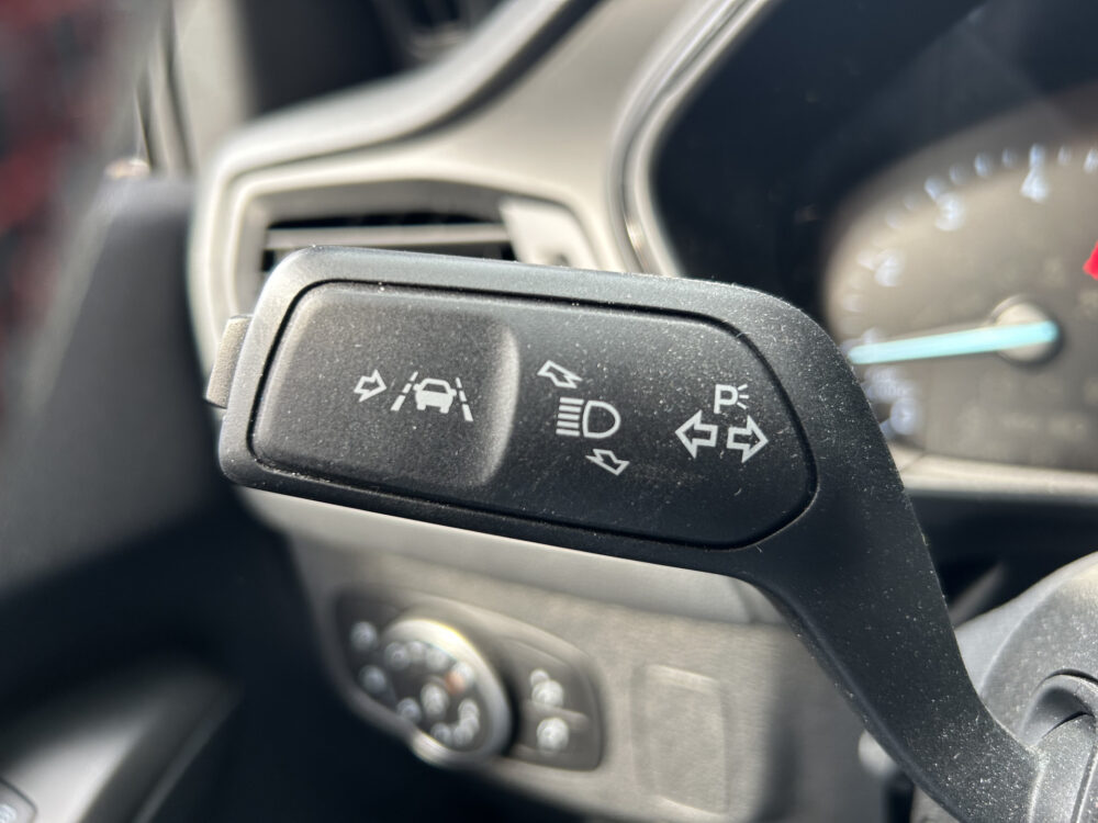 Ford FOCUS Wagon 1.0 EcoBoost ST-Line // KEYLESS // NAVI + CARPLAY // CLIMA // CAMERA // WINTERPACK // TREKHAAK!! 11