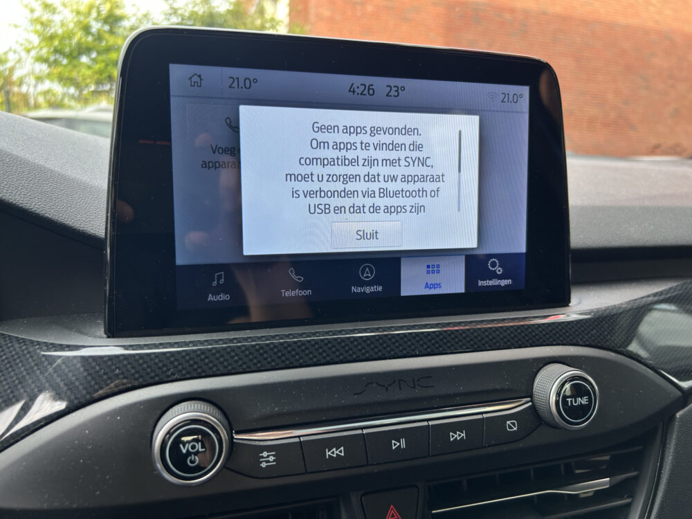 Ford FOCUS Wagon 1.0 EcoBoost ST-Line // KEYLESS // NAVI + CARPLAY // CLIMA // CAMERA // WINTERPACK // TREKHAAK!! 15