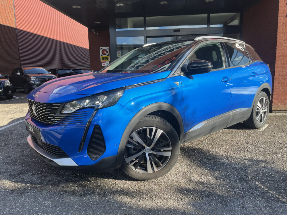Peugeot 3008 1.6 HYbrid 225 Road Trip UNIEK 19000KM!!! // LED // KEYLESS // DODEHOEK // HALF LEDER // CAMERA+SENSOREN // NAVI+CARPLAY // 1