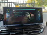 Peugeot 3008 1.6 HYbrid 225 Road Trip UNIEK 19000KM!!! // LED // KEYLESS // DODEHOEK // HALF LEDER // CAMERA+SENSOREN // NAVI+CARPLAY // 62