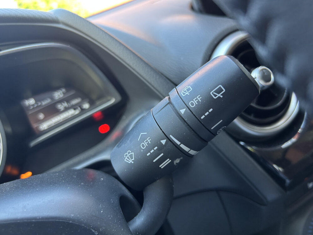 Mazda 2 1.5 Skyactiv-G Comfort // NAVI + CARPLAY // AIRCO // CRUISE // PDC // STOELVERWARMING 12