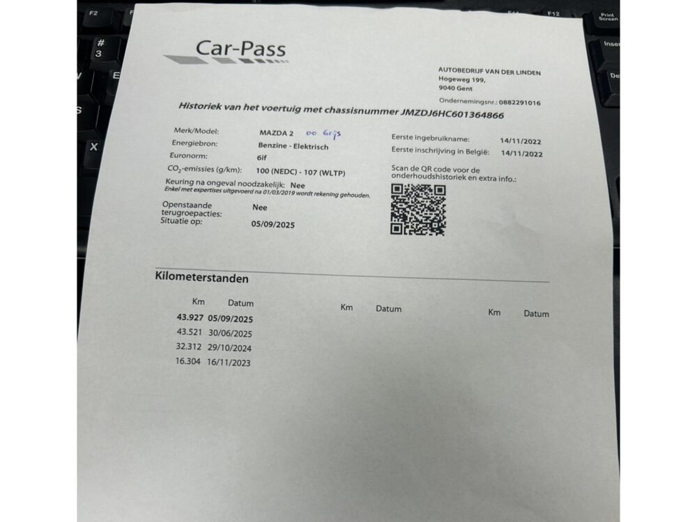 Mazda 2 1.5 Skyactiv-G Comfort // NAVI + CARPLAY // AIRCO // CRUISE // PDC // STOELVERWARMING 29