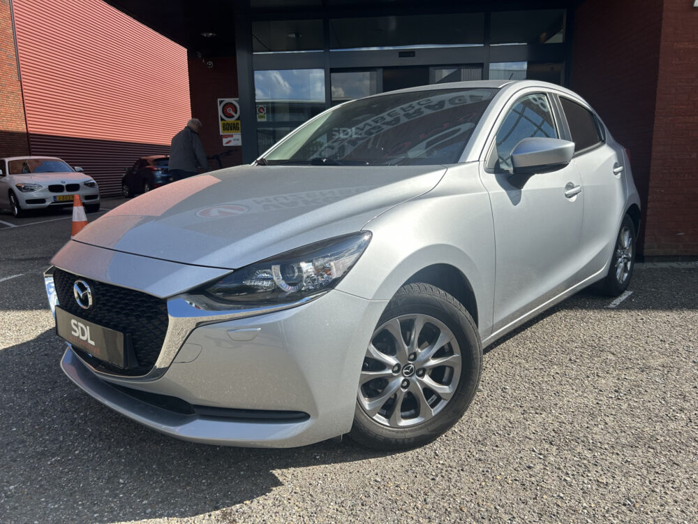 Mazda 2 1.5 Skyactiv-G Comfort // NAVI + CARPLAY // PDC // CRUISE // AIRCO // STOELVERWARMING 1