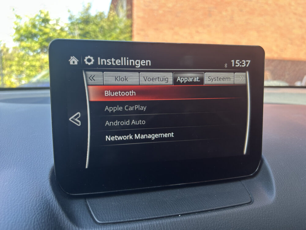 Mazda 2 1.5 Skyactiv-G Comfort // NAVI + CARPLAY // PDC // CRUISE // AIRCO // STOELVERWARMING 15