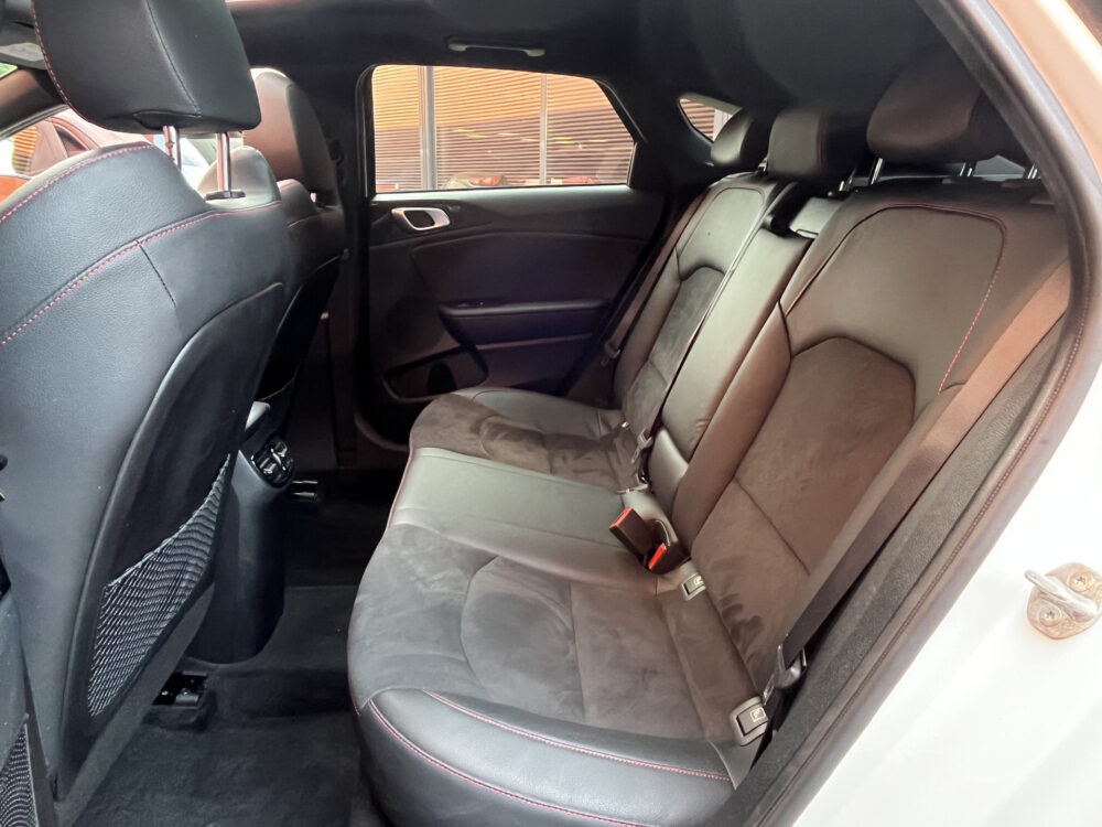 Kia ProCeed 1.6 T-GDI GT // FULL LED // PANO/SCHUIFKANTELDAK // ADAPTIV CRUISE // NAVI + CARPLAY // CAMERA // MEMORY SEAT 14