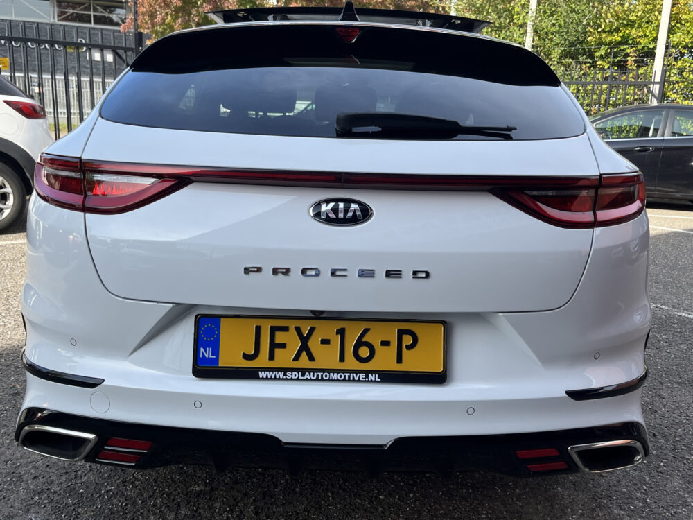 Kia ProCeed 1.6 T-GDI GT // FULL LED // PANO/SCHUIFKANTELDAK // ADAPTIV CRUISE // NAVI + CARPLAY // CAMERA // MEMORY SEAT 7