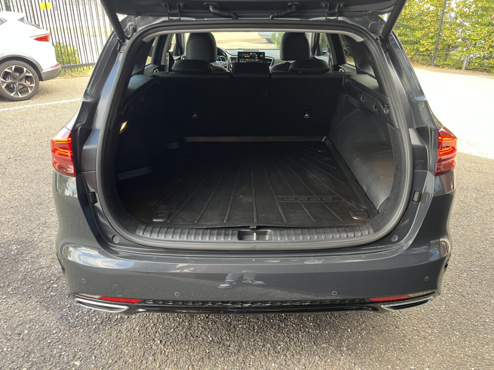 Kia Ceed Sportswagon 1.6 GDI PHEV ExecutiveLine // SCHUIF-KANTELDAK // LEDER+ELEK.STOELEN // ELEK. ACHTERKLEP // ADAPT. CRUISE // DODEHOEK // STOELVE 13