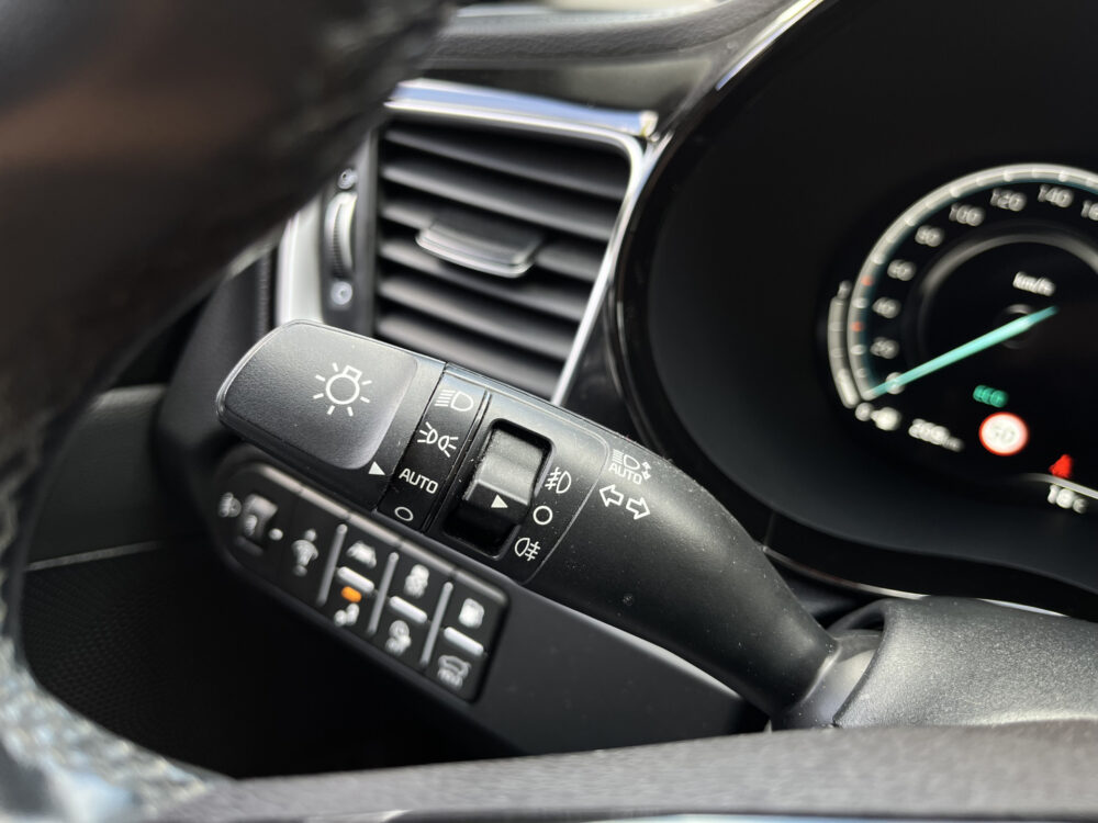 Kia Ceed Sportswagon 1.6 GDI PHEV ExecutiveLine // SCHUIF-KANTELDAK // LEDER+ELEK.STOELEN // ELEK. ACHTERKLEP // ADAPT. CRUISE // DODEHOEK // STOELVE 25