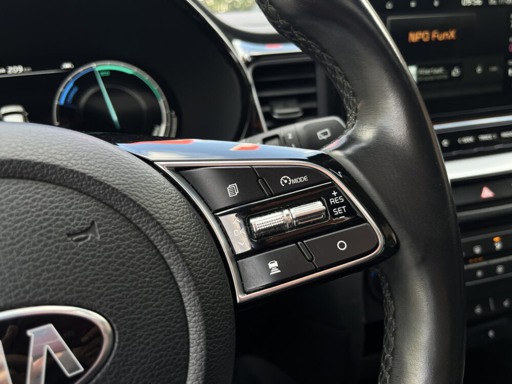 Kia Ceed Sportswagon 1.6 GDI PHEV ExecutiveLine // SCHUIF-KANTELDAK // LEDER+ELEK.STOELEN // ELEK. ACHTERKLEP // ADAPT. CRUISE // DODEHOEK // STOELVE 26