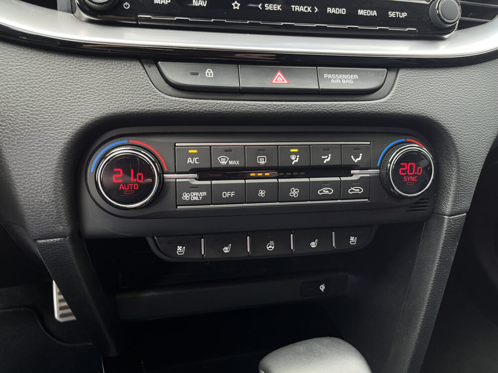 Kia Ceed Sportswagon 1.6 GDI PHEV ExecutiveLine // SCHUIF-KANTELDAK // LEDER+ELEK.STOELEN // ELEK. ACHTERKLEP // ADAPT. CRUISE // DODEHOEK // STOELVE 31
