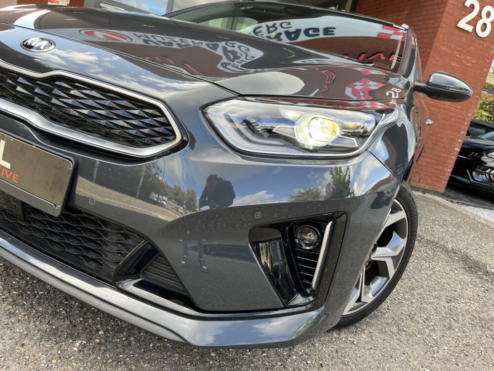 Kia Ceed Sportswagon 1.6 GDI PHEV ExecutiveLine // SCHUIF-KANTELDAK // LEDER+ELEK.STOELEN // ELEK. ACHTERKLEP // ADAPT. CRUISE // DODEHOEK // STOELVE 9