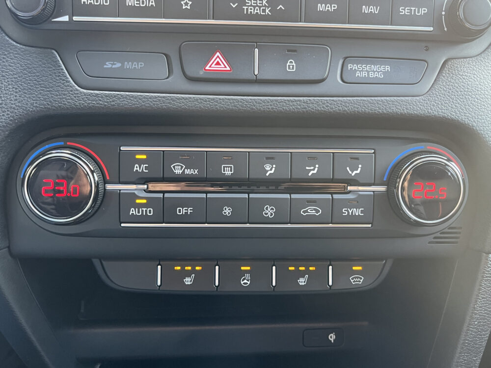 Kia ProCeed 1.6 T-GDI GT 204PK!! // SCHUIF-KANTELDAK // ADAPT. CRUISE // LEDER+ELEK. STOEL // JBL AUDIO // STUUR+STOELVERWARMING // KEYLESS  23