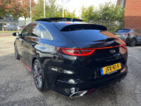 Kia ProCeed 1.6 T-GDI GT 204PK!! // SCHUIF-KANTELDAK // ADAPT. CRUISE // LEDER+ELEK. STOEL // JBL AUDIO // STUUR+STOELVERWARMING // KEYLESS  45