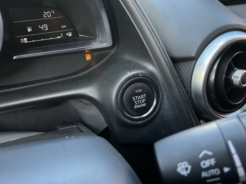 Mazda CX-3 2.0 SkyActiv-G 120 GT-Luxury // HEAD-UP DISPLAY // LEDER // ELEK. STOEL+GEHEUGEN // DODEHOEK // CAMERA+SENSOREN // NAVI // 26