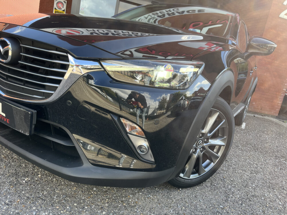 Mazda CX-3 2.0 SkyActiv-G 120 GT-Luxury // HEAD-UP DISPLAY // LEDER // ELEK. STOEL+GEHEUGEN // DODEHOEK // CAMERA+SENSOREN // NAVI // 9