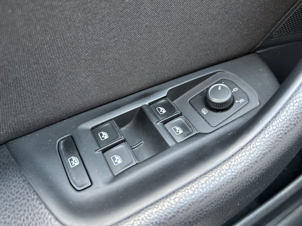 Volkswagen Passat Variant 1.4 TSI PHEV GTE Business // LED // ADAP. CRUISE // NAVI + CARPLAY // CAMERA // PDC V+A // MASSAGE STOEL 22
