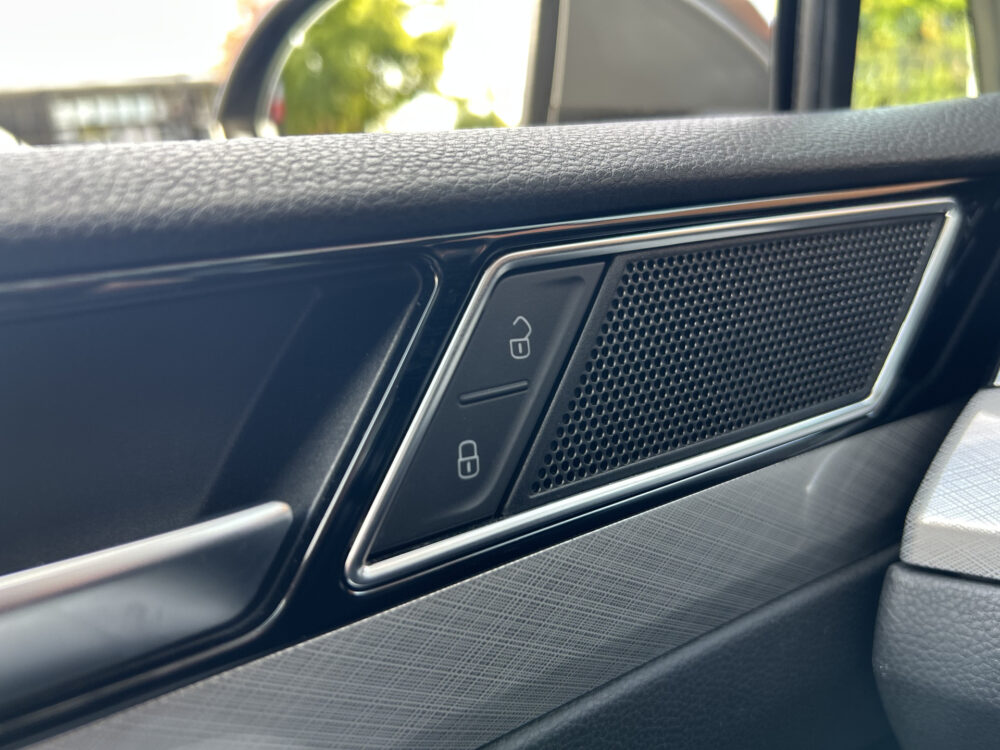 Volkswagen Passat Variant 1.4 TSI PHEV GTE Business // LED // ADAP. CRUISE // NAVI + CARPLAY // CAMERA // PDC V+A // MASSAGE STOEL 23