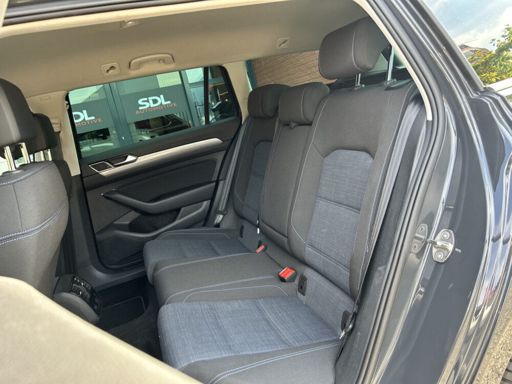 Volkswagen Passat Variant 1.4 TSI PHEV GTE Business // LED // ADAP. CRUISE // NAVI + CARPLAY // CAMERA // PDC V+A // MASSAGE STOEL 29