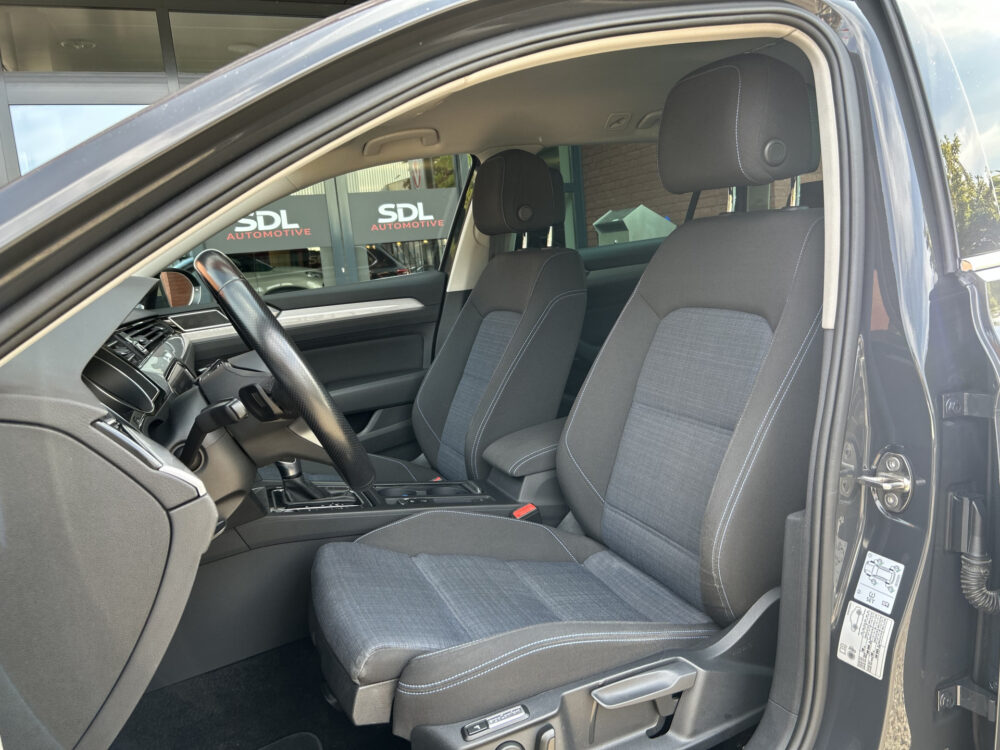 Volkswagen Passat Variant 1.4 TSI PHEV GTE Business // LED // ADAP. CRUISE // NAVI + CARPLAY // CAMERA // PDC V+A // MASSAGE STOEL 8