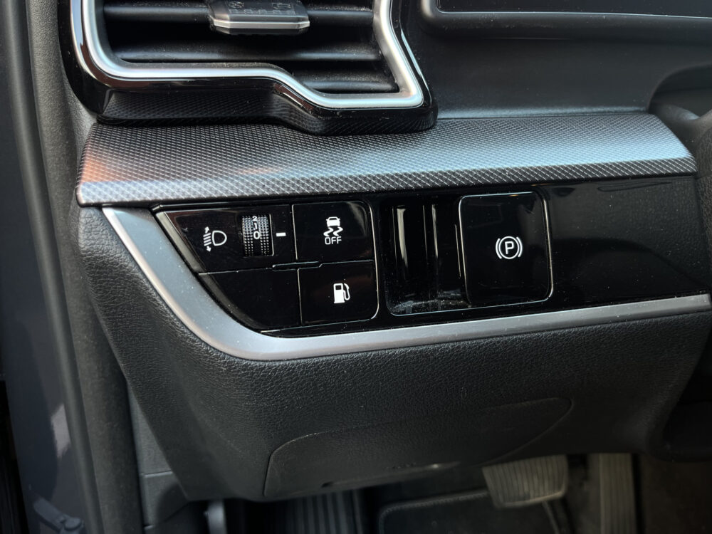 Kia Sportage 1.6 T-GDi Plug-in Hybrid 30.000KM!!!! AWD DynamicPlusLine //PHEV// ADAPT. CRUISE // HALF LEDER // CAMERA+SENSOREN // STUUR+STOEL 19