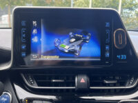 Toyota C-HR 1.8 Hybrid Bi-Tone // NAVI // CAMERA // DODENHOEK SENSOR // TREKHAAK // ADAPTIVE CRUISE // 43