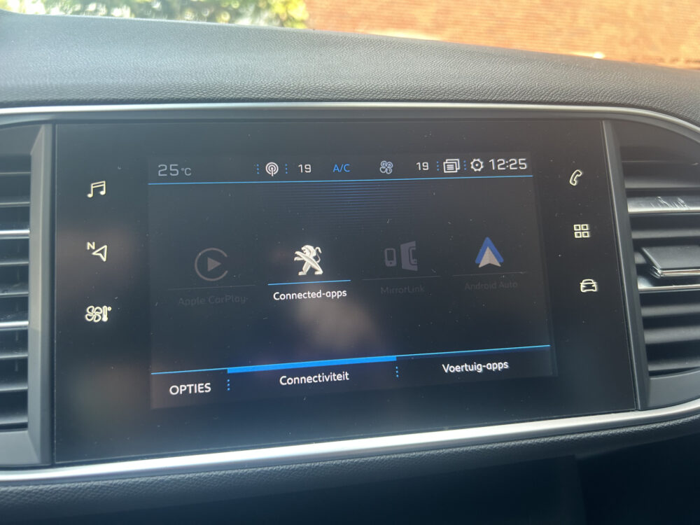 Peugeot 308 SW 1.2 PureTech Blue Lease Allure // NAVI // CAMERA // CRUISE // CLIMA // TREKHAAK!! 17