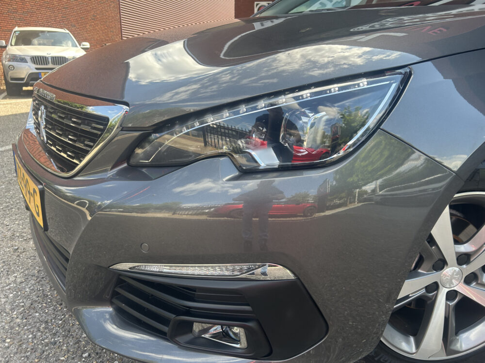 Peugeot 308 SW 1.2 PureTech Blue Lease Allure // NAVI // CAMERA // CRUISE // CLIMA // TREKHAAK!! 23