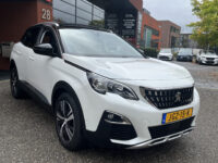 Peugeot 3008 1.2 PureTech Allure // NAVI + CARPLAY // PANO/SCHUIFKANTELDAK // LED // CAMERA // PDC V+A // KEYLESS 39