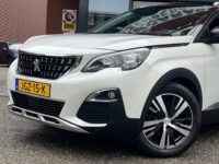 Peugeot 3008 1.2 PureTech Allure // NAVI + CARPLAY // PANO/SCHUIFKANTELDAK // LED // CAMERA // PDC V+A // KEYLESS 42