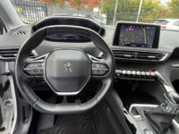 Peugeot 3008 1.2 PureTech Allure // NAVI + CARPLAY // PANO/SCHUIFKANTELDAK // LED // CAMERA // PDC V+A // KEYLESS 52