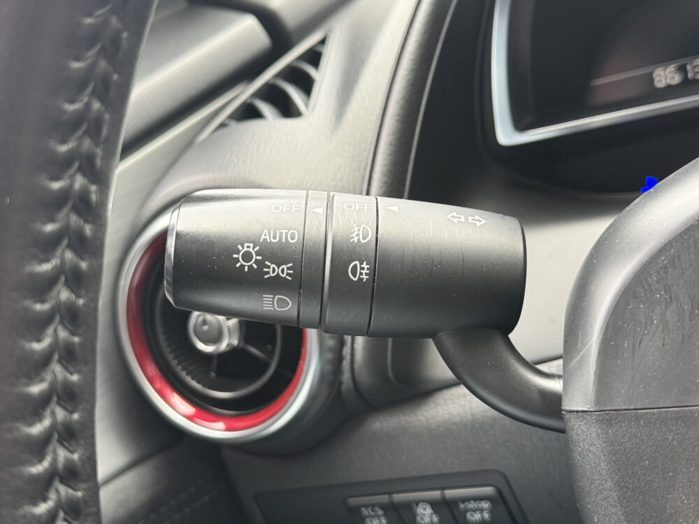 Mazda CX-3 2.0 SkyActiv-G 120 GT-M // NAVI // CAMERA // MEMORY SEATS // BOSE AUDIO // HEAD UP DISPLAY // 10