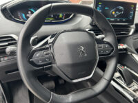 Peugeot 3008 1.6 HYbrid 225 Allure 1e Eigenaar / 33.000 KM!! // NAVI // CLIMA // CRUISE // STOELVERWARMING // TREKHAAK // 39