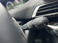 Peugeot 3008 1.6 HYbrid 225 Allure 1e Eigenaar / 33.000 KM!! // NAVI // CLIMA // CRUISE // STOELVERWARMING // TREKHAAK // 46