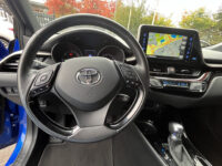 Toyota C-HR 1.8 Hybrid Style // DODEHOEK // KEYLESS // CAMERA+SENSOREN // ADAPT. CRUISE // Intelligent Park Assist // TREKHAAK // 46