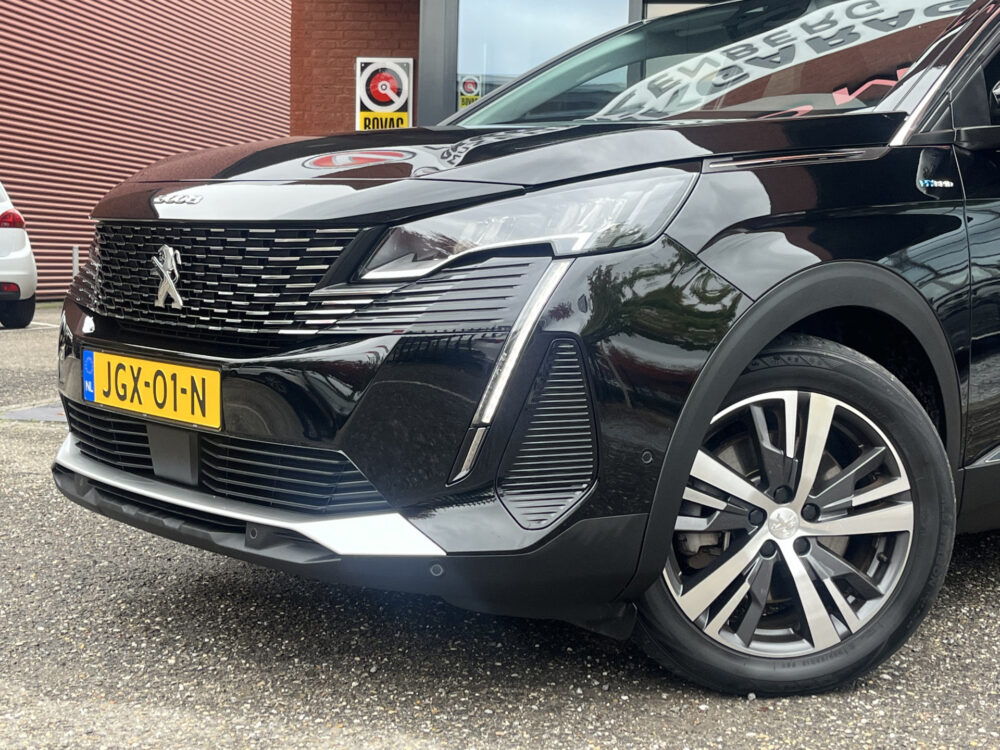 Peugeot 3008 1.6 HYbrid 225 Allure 1e Eigenaar / 29.000 KM!! // DODEHOEK // KEYLESS // CAMERA+SENSOREN // STOELVERWARMING // AFN. TREKHAAK // 5
