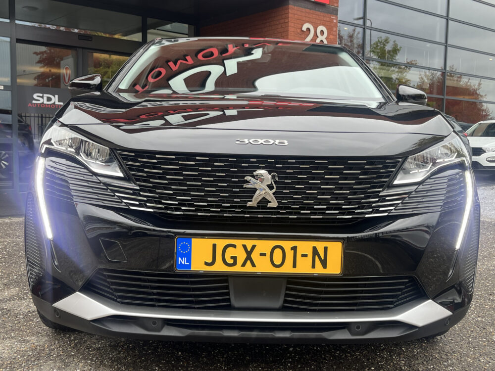 Peugeot 3008 1.6 HYbrid 225 Allure 1e Eigenaar / 29.000 KM!! // DODEHOEK // KEYLESS // CAMERA+SENSOREN // STOELVERWARMING // AFN. TREKHAAK // 6